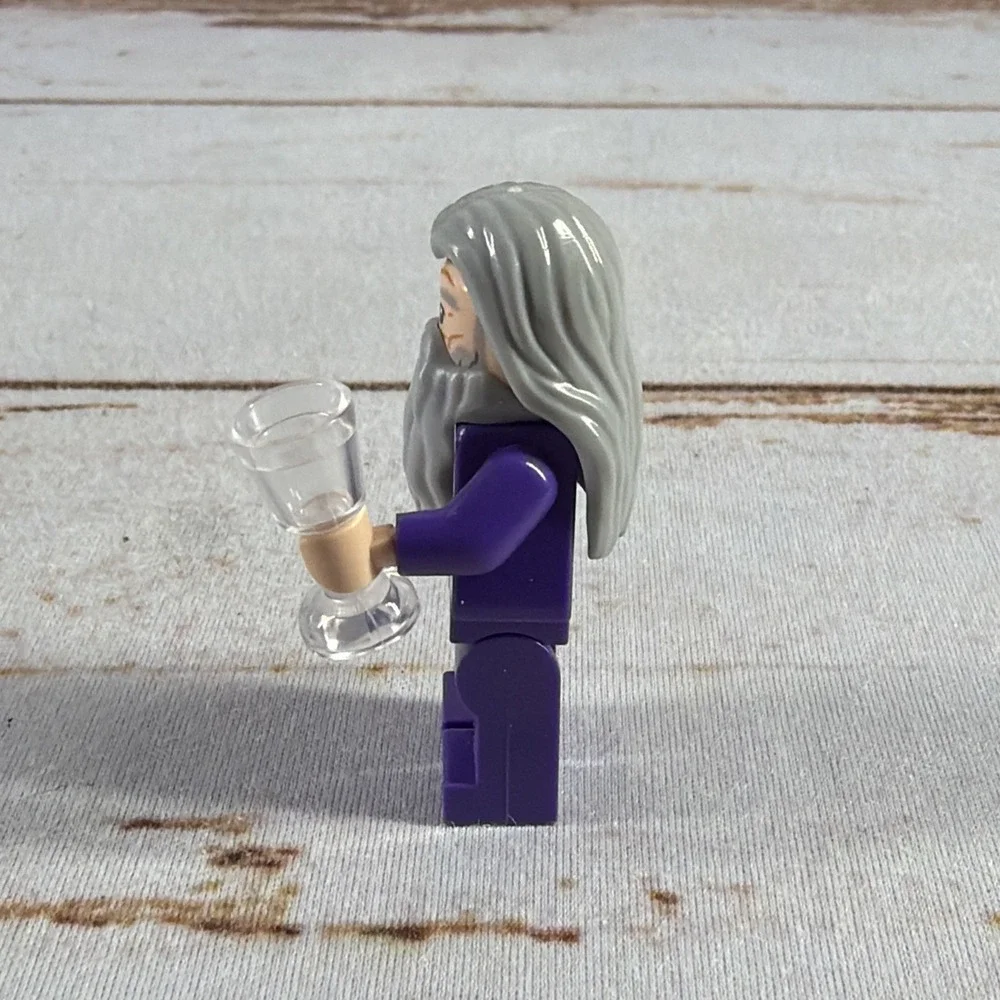 Aberforth Dumbledore HP462 LEGO Harry Potter Minifigure 76418 Used - Picture 4 of 4